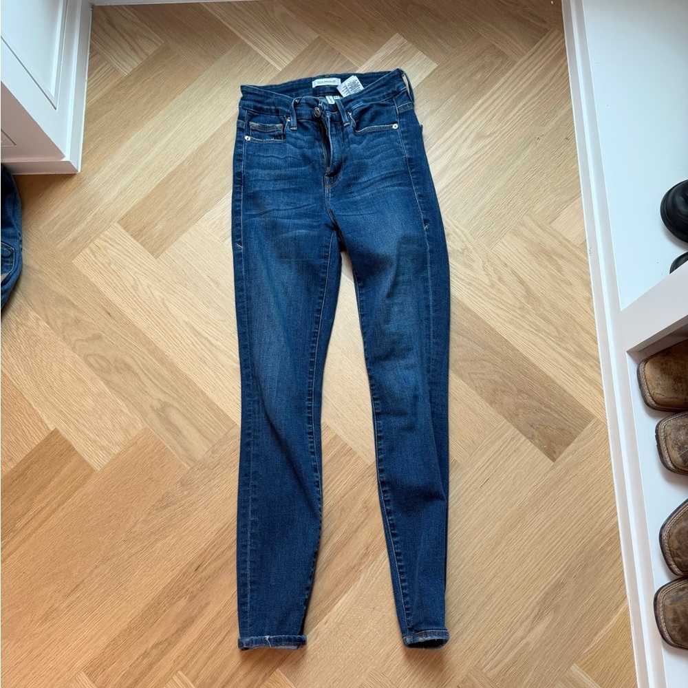 Good American Classic Blue Women's Jeans